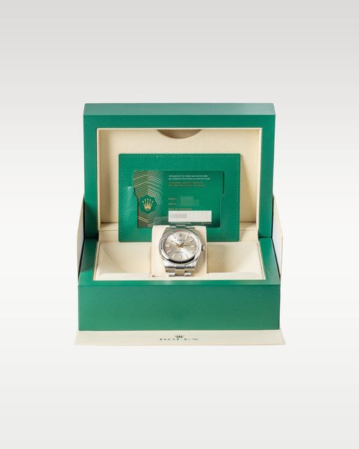 Rolex Oyster Perpetual 124300 Image 5